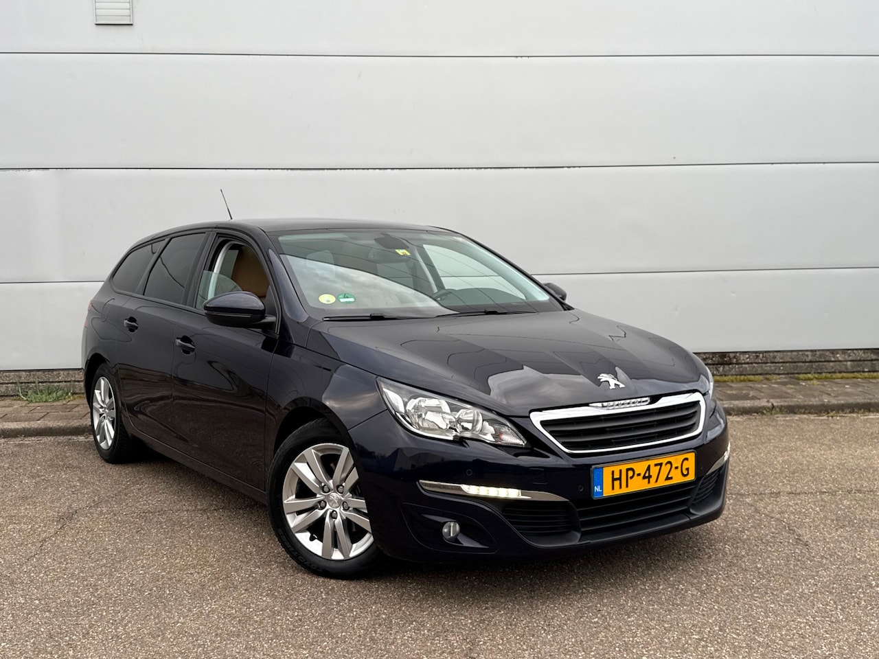 Peugeot 308 SW - 1.6 BlueHDI Executive Pack (bj Dec 2015) LEER|PANO|STOELVERW - AutoWereld.nl