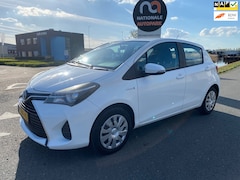 Toyota Yaris - | 2015 | 1.5 Hybrid Aspiration | Automaat | Top Auto