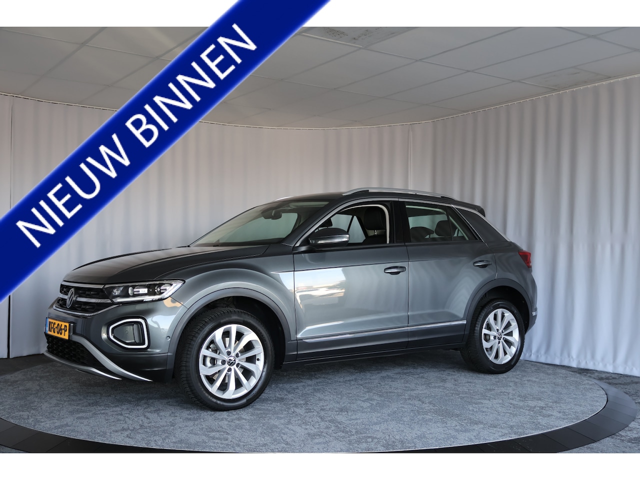 Volkswagen T-Roc - 1.5 TSI Life Business 1.5 TSI Life Business, PDC, ACC, IQlight. - AutoWereld.nl