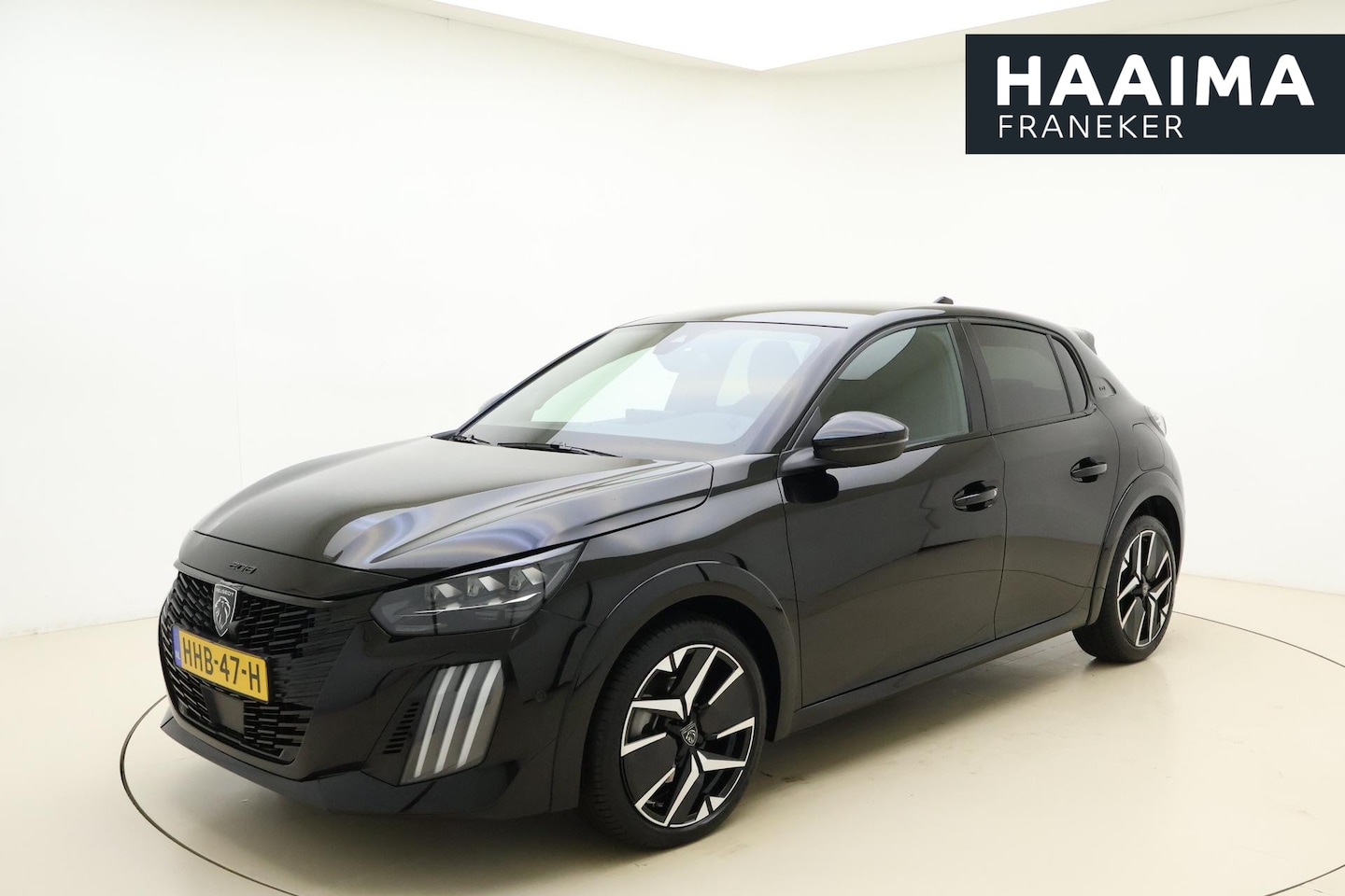 Peugeot 208 - 1.2 Hybrid 145 e-DCS6 GT Automaat | Navigatie | Climate Control | Camera | Cruise Control - AutoWereld.nl