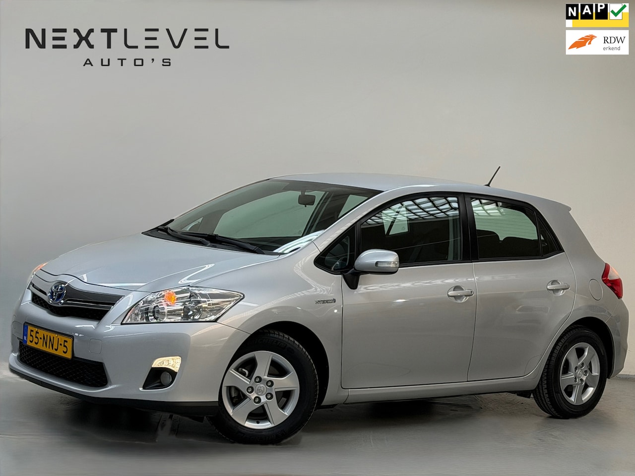 Toyota Auris - 1.8 Full Hybrid Aspiration UNIEK 55.000 KM NAP DEALERONDERHOUDEN - AutoWereld.nl