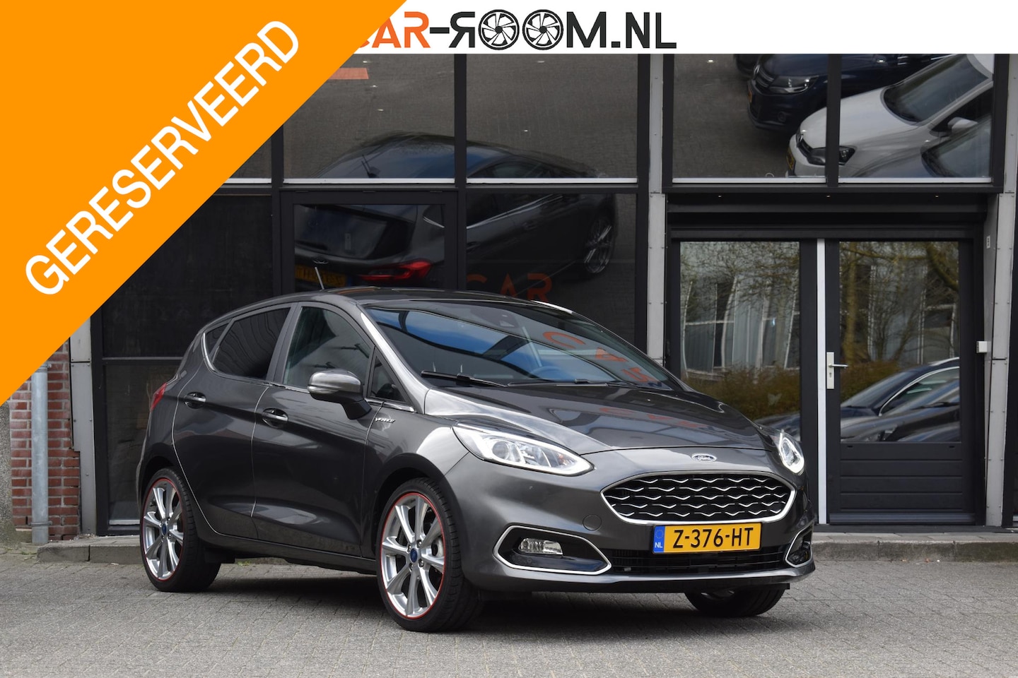 Ford Fiesta - 1.0 EcoBoost Vignale Lane Aut Stoelvw Leder - AutoWereld.nl