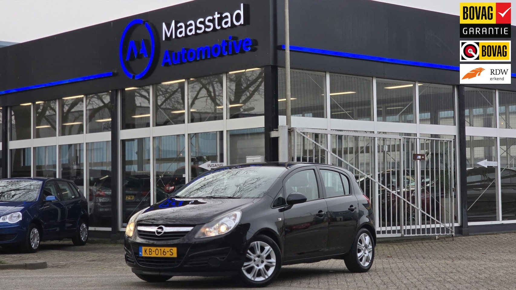 Opel Corsa - 1.4-16V Sport uitvoering in nette staat - AutoWereld.nl