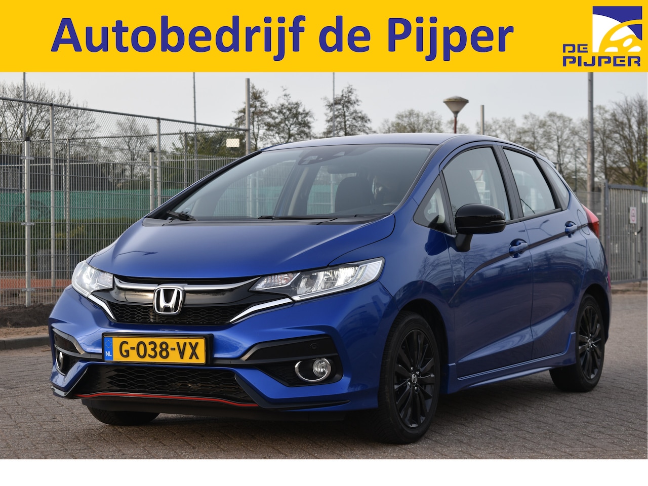 Honda Jazz - 1.5 i-VTEC Dynamic Sport 131 pk! NL-Auto | Cruise Control | Stoelverwarming | Nav | DAB | - AutoWereld.nl