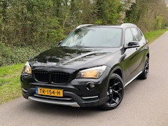 BMW X1 - XDrive18d Business+ | Automaat + Clima + Navi |