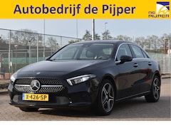 Mercedes-Benz A-klasse - 220 4MATIC AMG Business191 pk 4x4 | Stoelverwarming | Widescreen | Nav | Full LED | Allwea