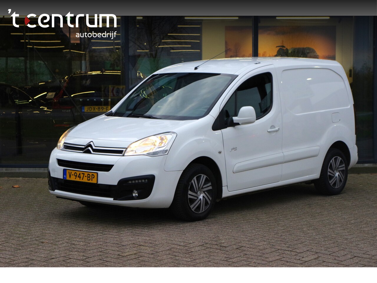 Citroën Berlingo - 1.6 BlueHDI 100 PK AUtomaat Business Economy S&S, *MARGE* Airco, Mistlampen - AutoWereld.nl