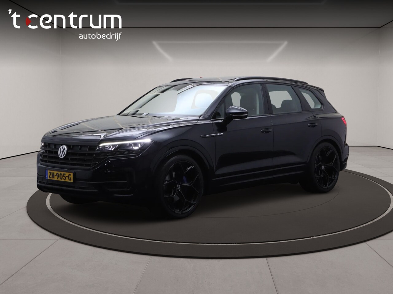 Volkswagen Touareg - 3.0 TDI 286 PK Atmosphere R-Line, Luchtvering, Trekhaak, Panoramadak, Adap. Cruise Control - AutoWereld.nl