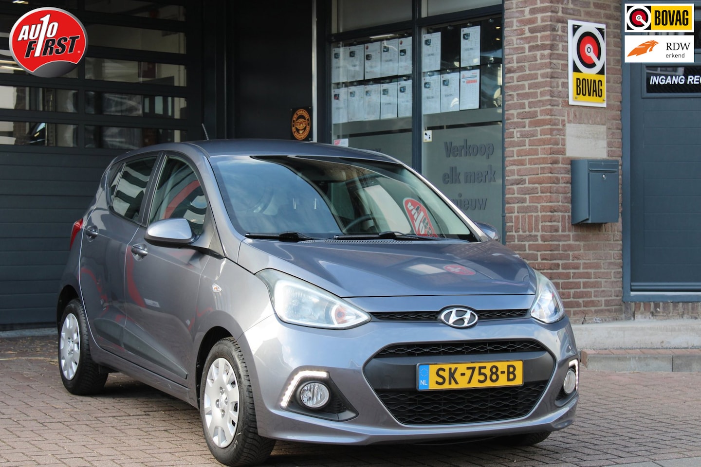 Hyundai i10 - 1.0i i-Motion Premium // Cruise control // Airco // Elektrische ramen // All season banden - AutoWereld.nl