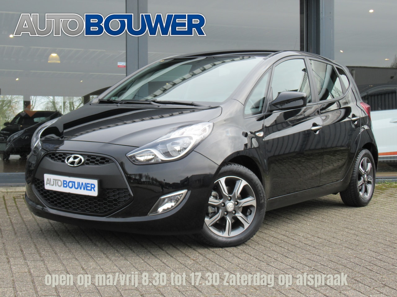Hyundai ix20 - 1.6i Automaat 2e eigen | dealer onderh | stoel + stuur verw | navi | camera - AutoWereld.nl