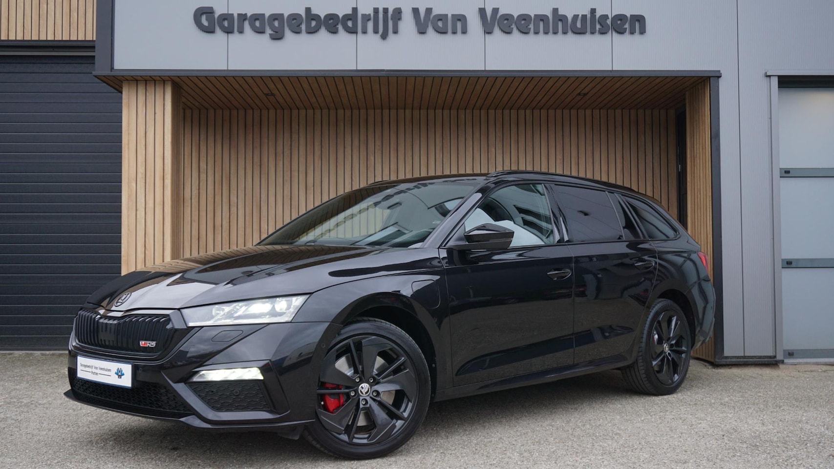 Skoda Octavia Combi - 1.4 TSI 245PK RS iV PHEV Business RS-Seats Leder/Alcantara Canton Stuur/stoelverwarming HU - AutoWereld.nl