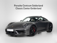 Porsche 911 - Carrera GTS