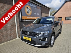 Volkswagen T-Roc - 1.5 TSI Style Business