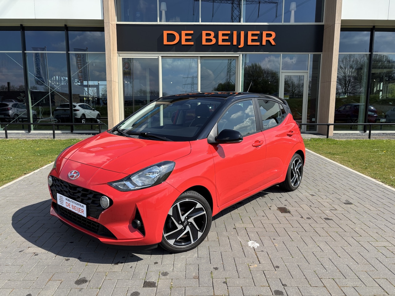 Hyundai i10 - 1.2 MPI 80pk Camera I Navi I Stoelverw. - AutoWereld.nl