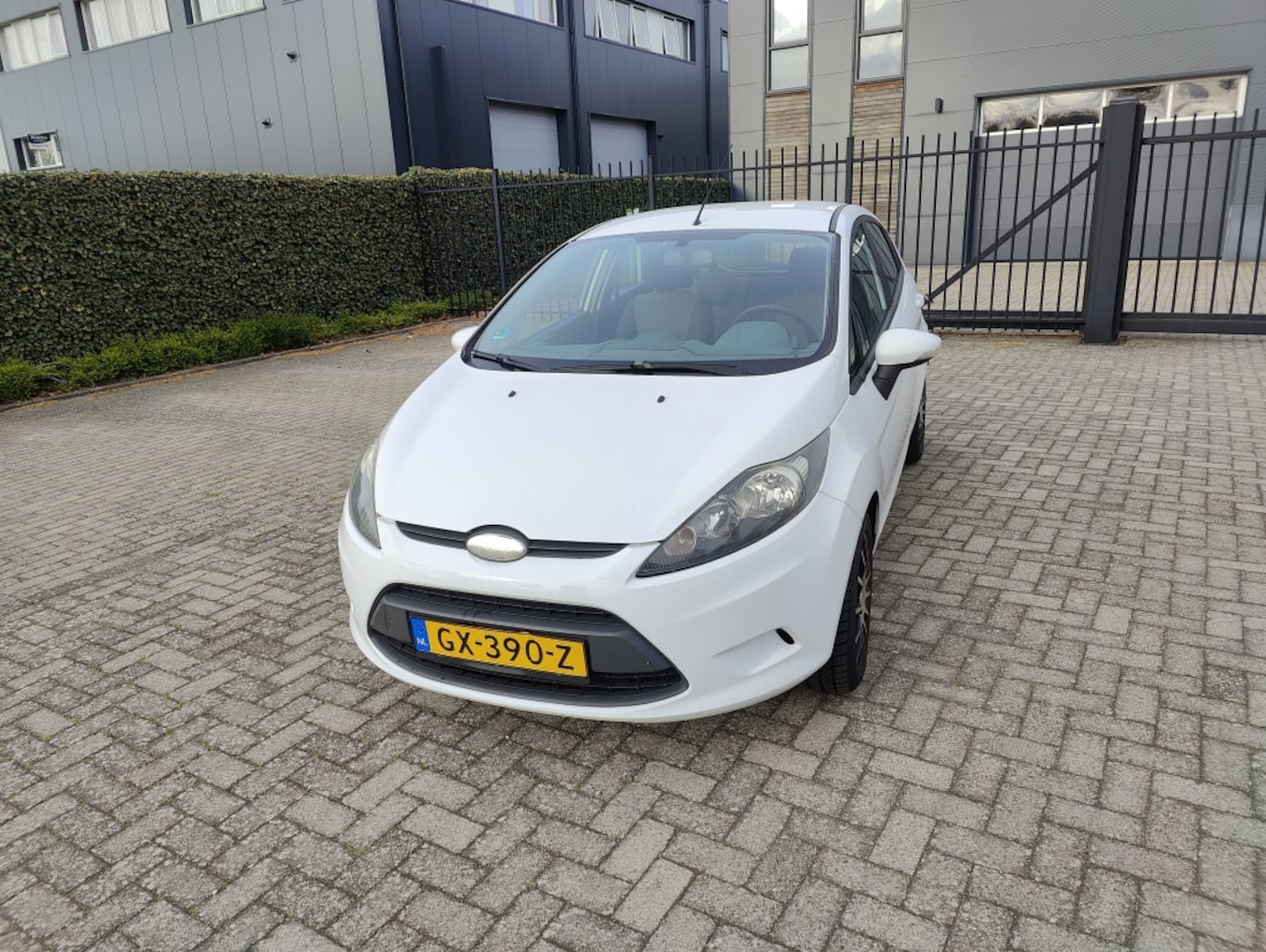 Ford Fiesta - 1.25 Bj 2009 Nieuwe Distrbutieriem - AutoWereld.nl