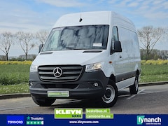 Mercedes-Benz Sprinter - 317 L2H2 RWD Mbux10