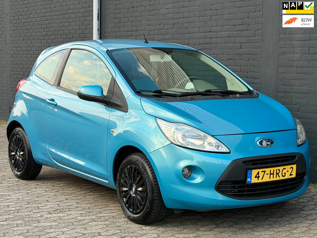 Ford Ka - 1.2 Titanium AIRCO BOEKJES NIEUW APK - AutoWereld.nl