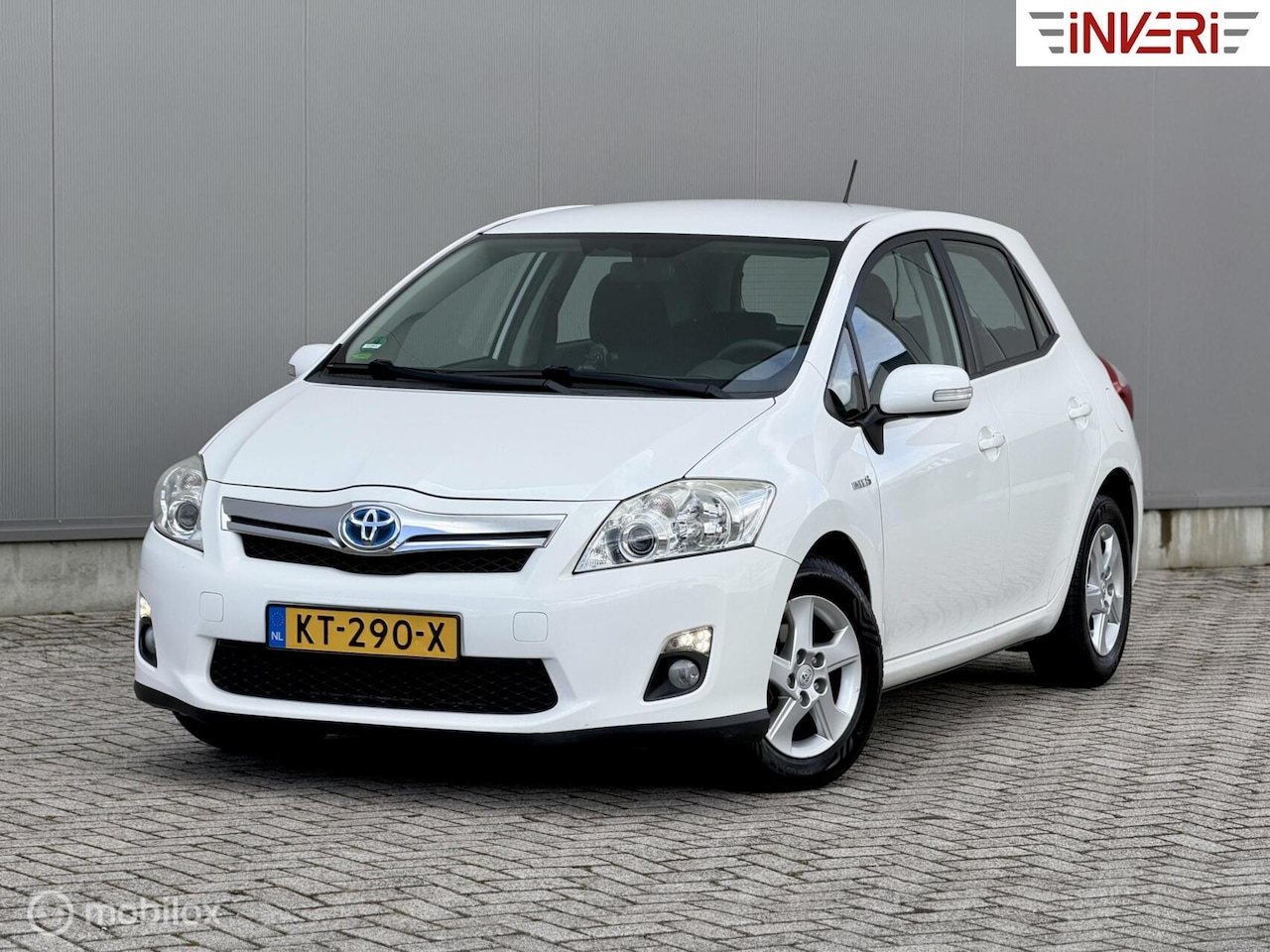 Toyota Auris - 1.8 Full Hybrid | Clima | Nieuwe APK | Garantie - AutoWereld.nl