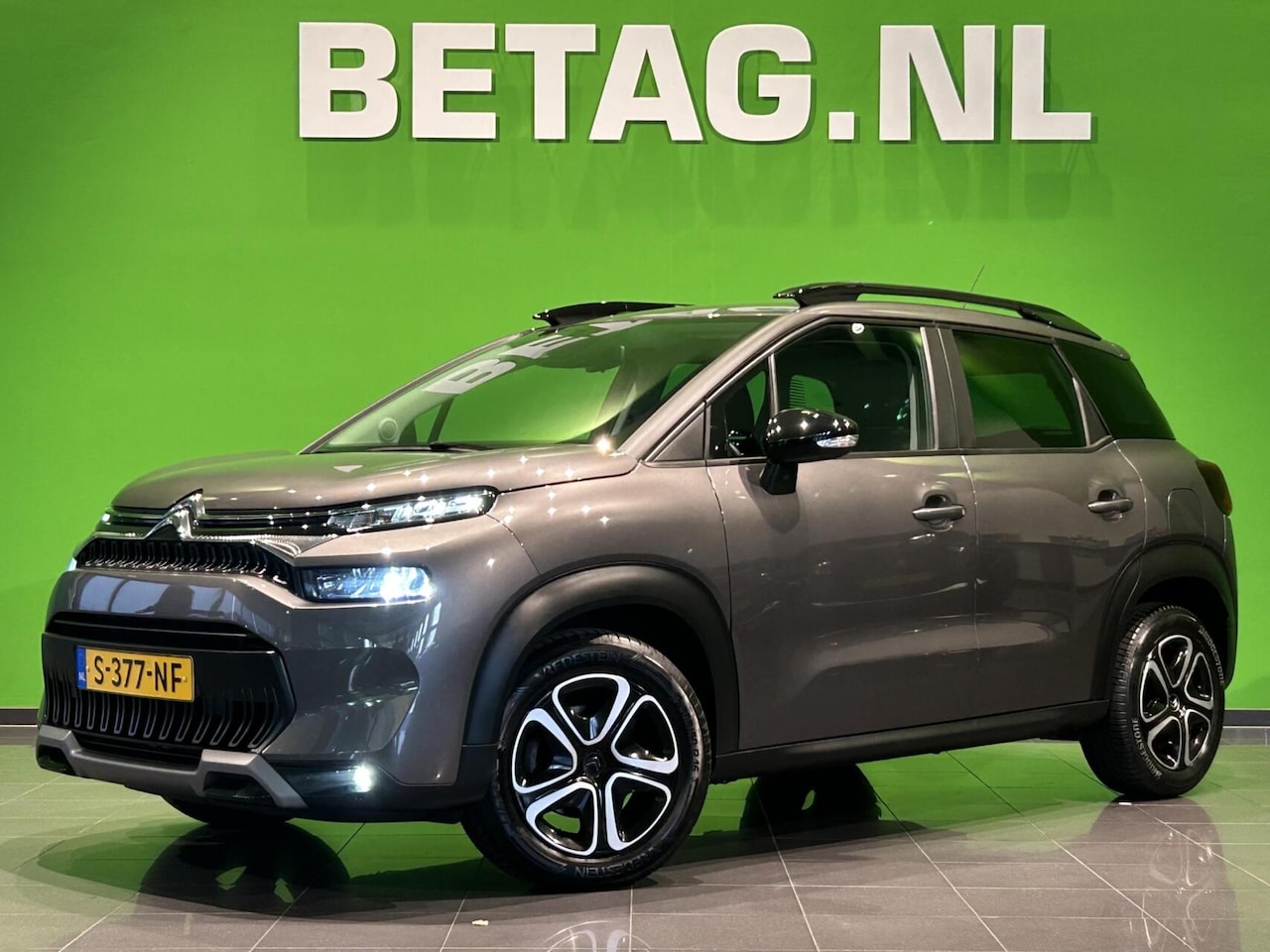 Citroën C3 Aircross - 1.2 Feel | Camera | CarPlay | - AutoWereld.nl