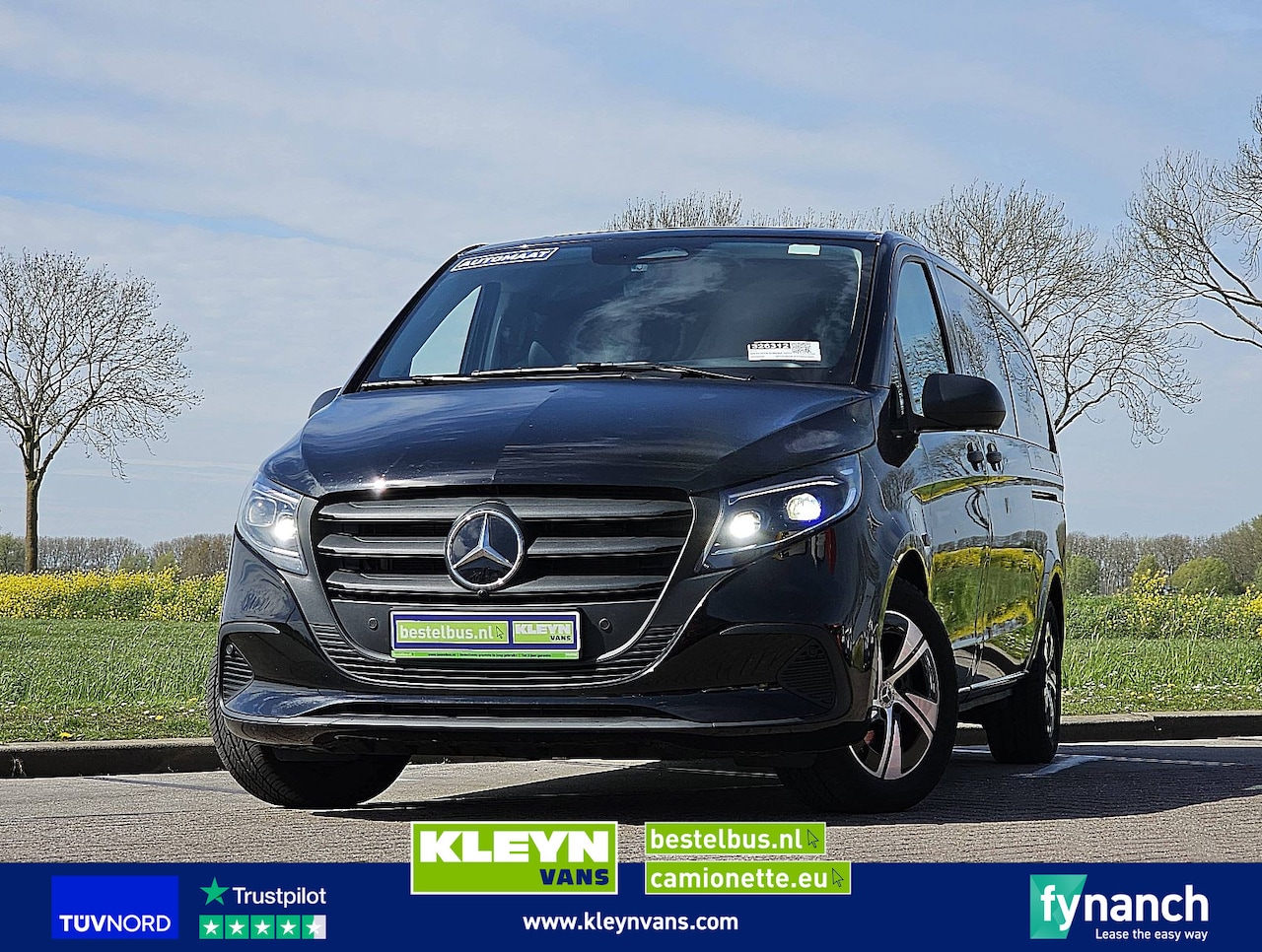 Mercedes-Benz Vito Tourer - 114 CDI L3 XL 9-Persoons LED - AutoWereld.nl