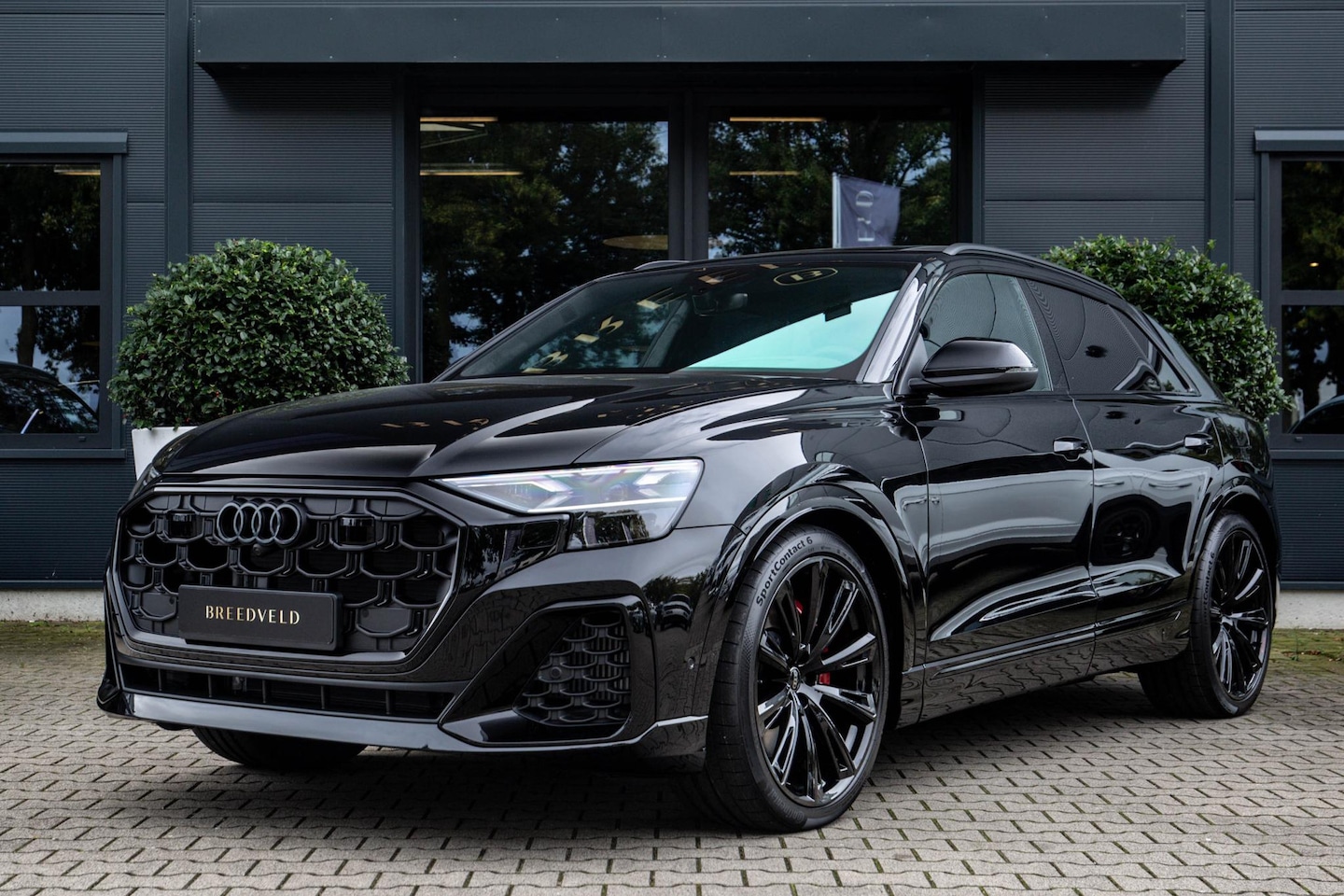 Audi Q8 - 60 TFSI e Competition 490pk, Carbon, Full-options 2026 - AutoWereld.nl