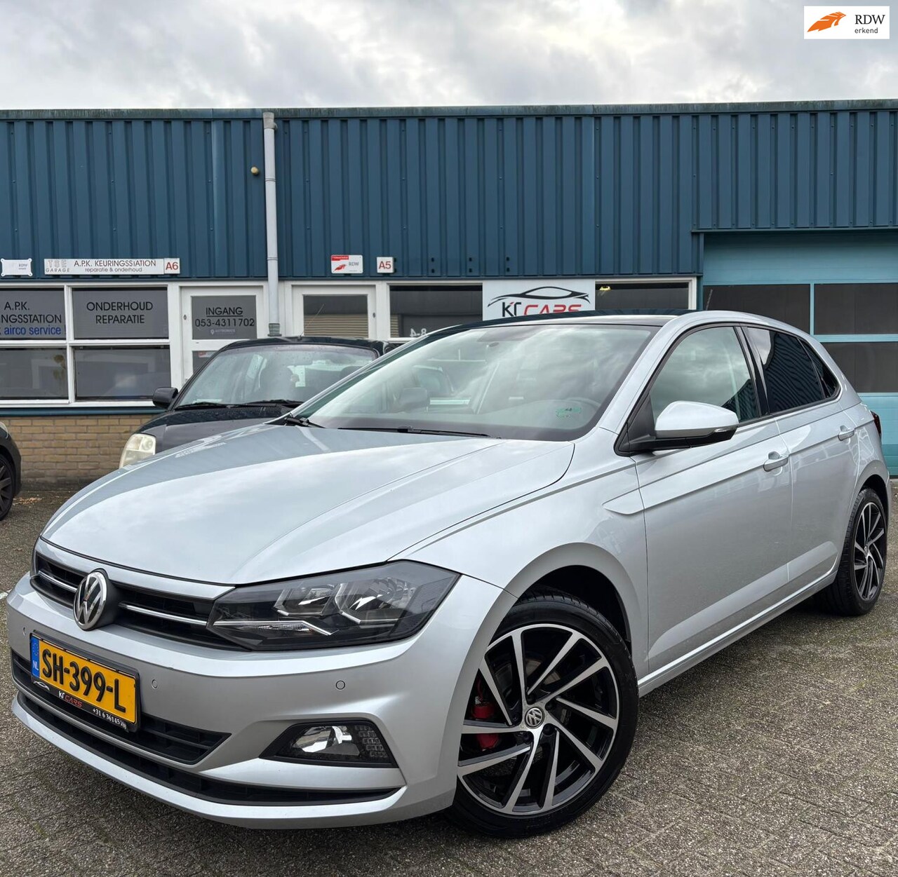 Volkswagen Polo - 1.0 TSI Comfortline | Apple Carplay | Navi | Airco | Parkersensoren achter | LM Velgen | C - AutoWereld.nl