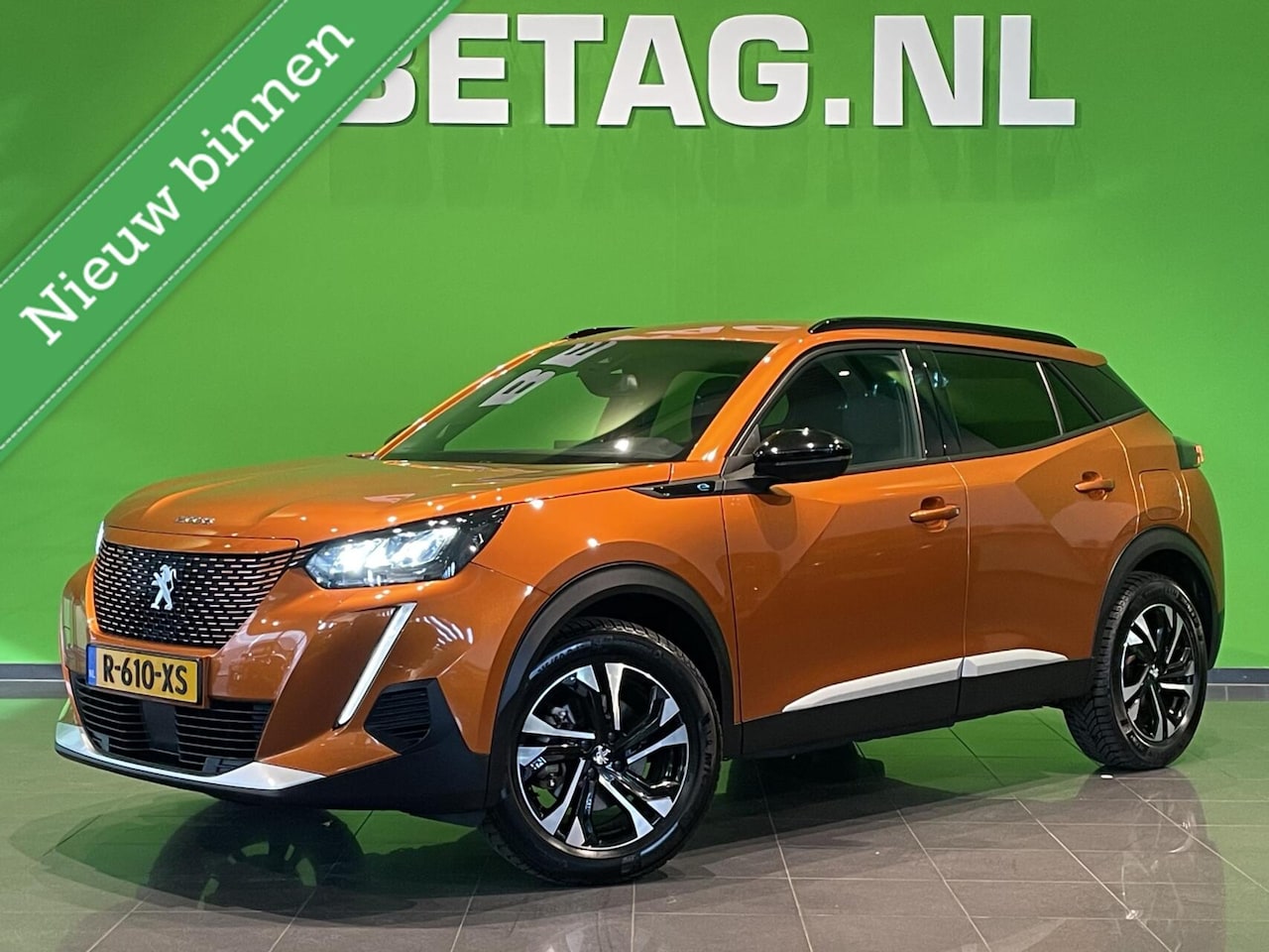 Peugeot e-2008 - EV Allure Pack 50 kWh | 97,38% SOH | Camera | - AutoWereld.nl