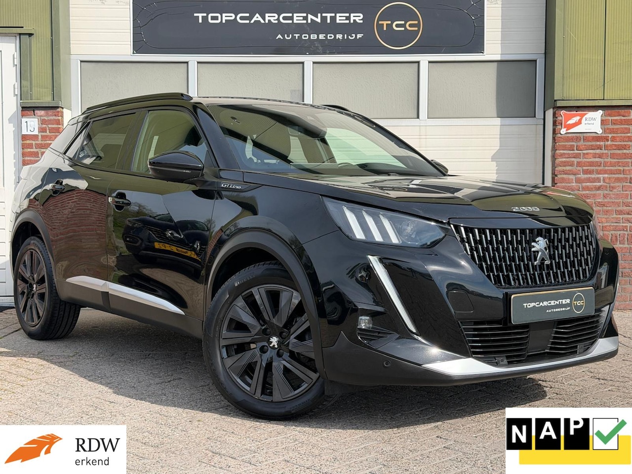 Peugeot 2008 - 1.2 PureTech GT-Line/CARPLAY/NAVI/PARKS/APK/NAP - AutoWereld.nl