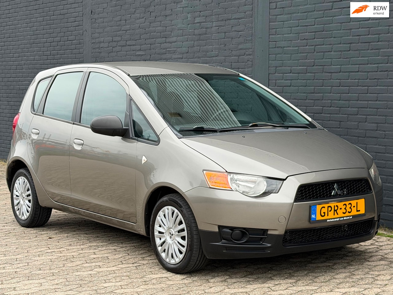 Mitsubishi Colt - 1.1 Inform AIRCO 5deurs nieuw APK NAP - AutoWereld.nl