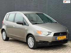 Mitsubishi Colt - 1.1 Inform AIRCO 5deurs nieuw APK