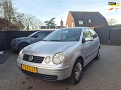 Volkswagen Polo - 1.4-16V Turijn 5 Drs Airco ( Koppeling versleten )
