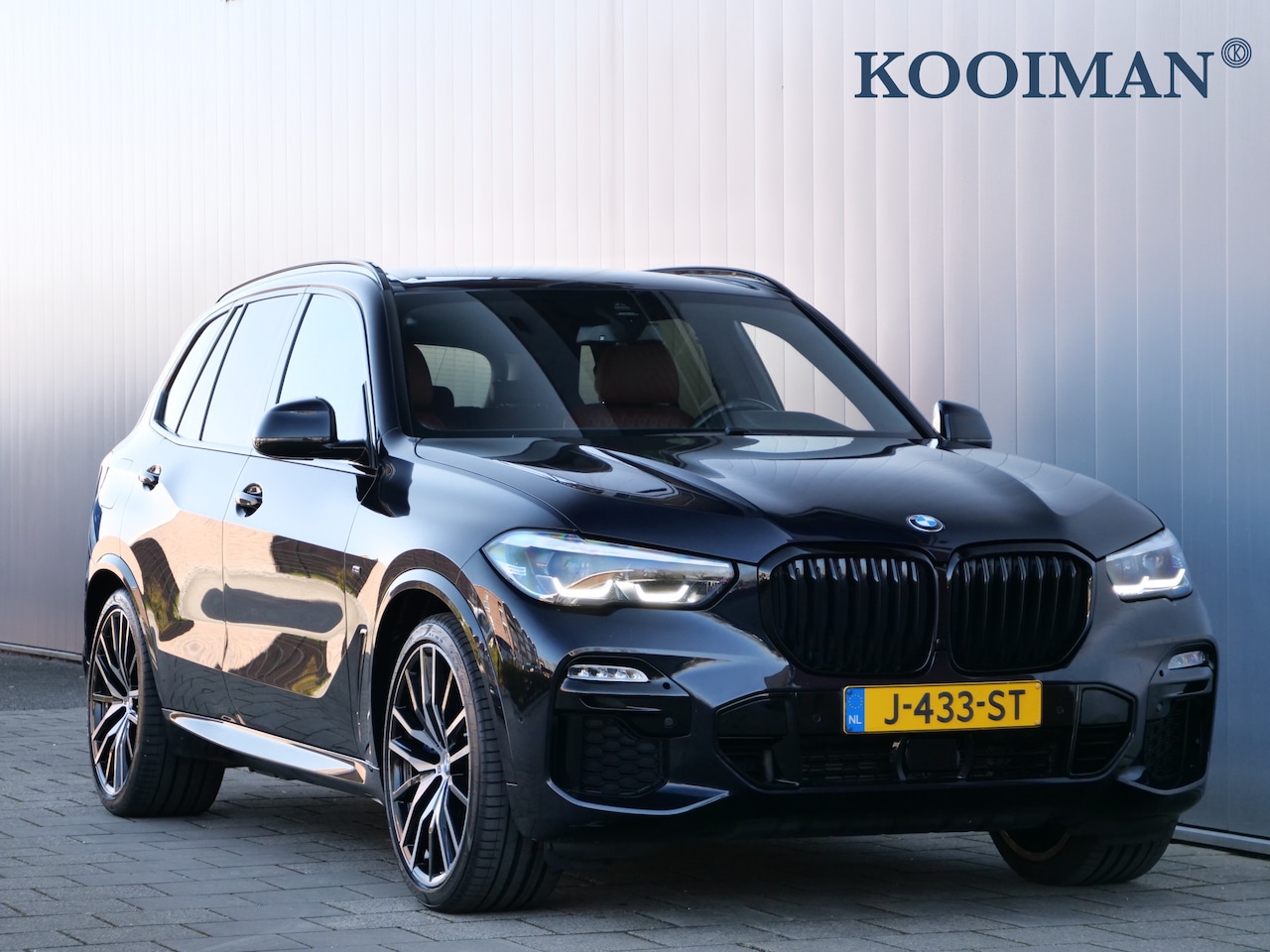BMW X5 - xDrive45e High Executive 394 PK Automaat M-pakket / Trekhaak / Harman/Kardon / 22" - AutoWereld.nl