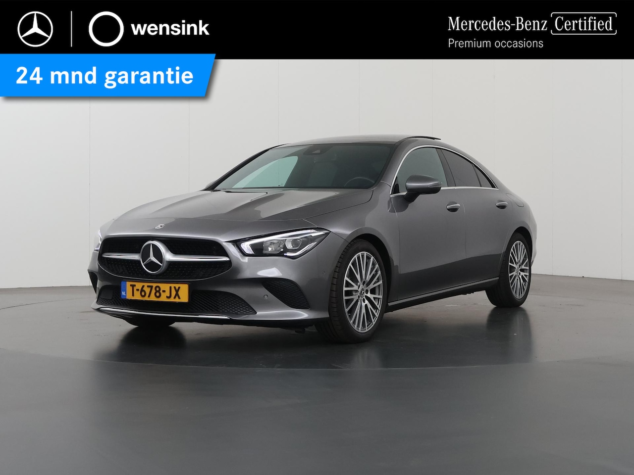 Mercedes-Benz CLA-Klasse - 180 Luxury Line | Panoramadak | Trekhaak | Digitaal display | Stoelverwarming | - AutoWereld.nl