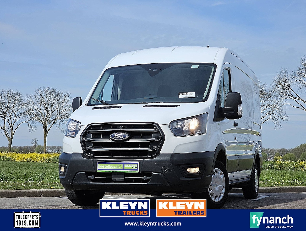 Ford Transit - 2.0 L2H2 Airco Trekhaak - AutoWereld.nl