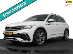 Volkswagen Tiguan - 1.5 TSI R-Line Business+ - VC/Trekhaak Elekt./Winterpakket/LED