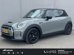 MINI Mini-Electric - Camden Edition 33 kWh / Apple Carplay & Android Auto / Stoelverwarming / SOH 96% / Parkeer