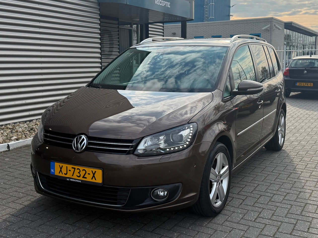 Volkswagen Touran - 1.4 TSI Comfortline 7p | Nieuwe Ketting - AutoWereld.nl