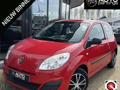 Renault Twingo - 1.2 Authentique NL AUTO | Onderhoudshistorie | D Riem is Vervangen | 2 Sleutels |