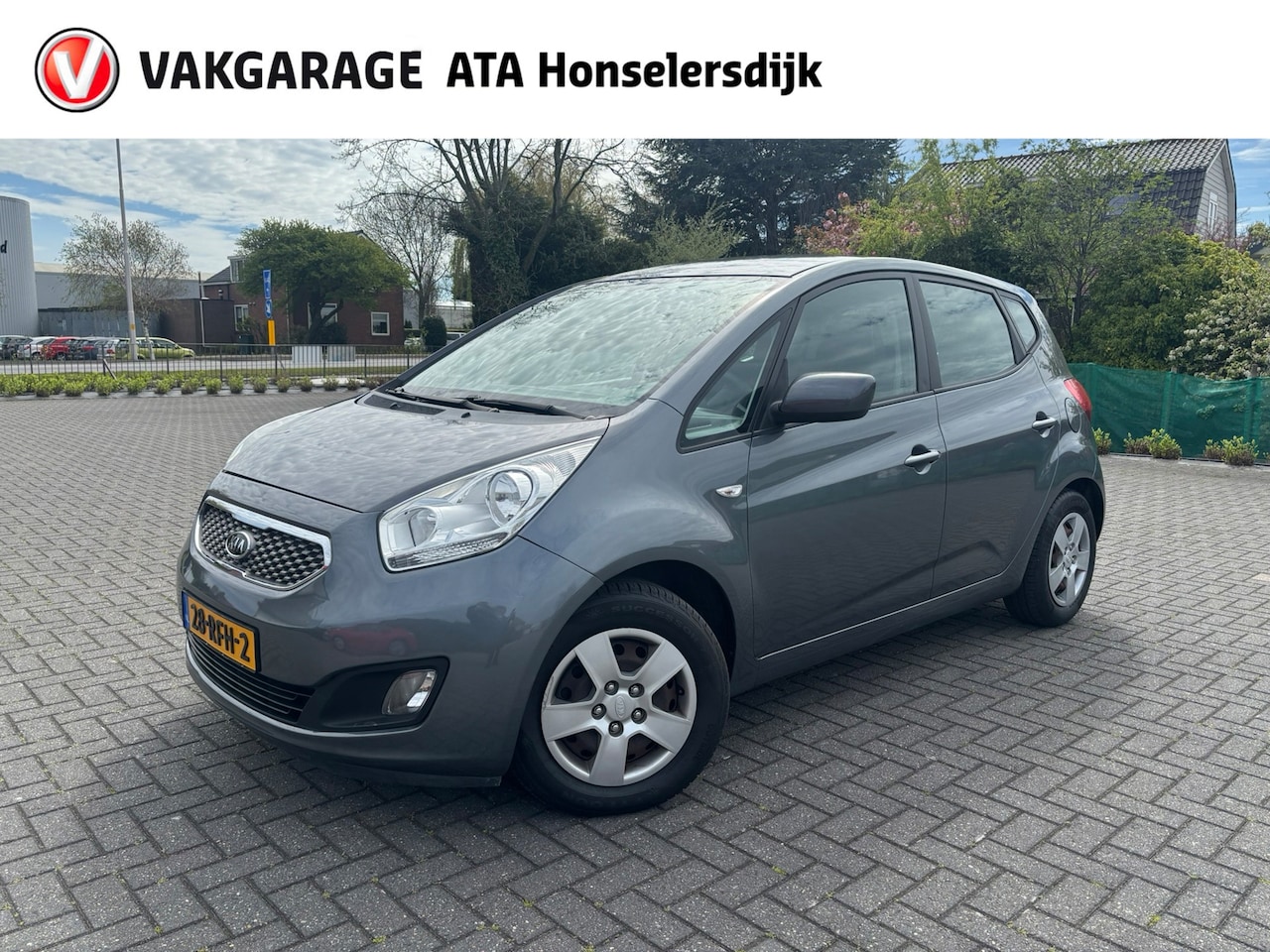 Kia Venga - 1.6 CVVT X-tra | Automaat | Airco | Cruise control |Parkeersensoren | Trekhaak | Bluetooth - AutoWereld.nl