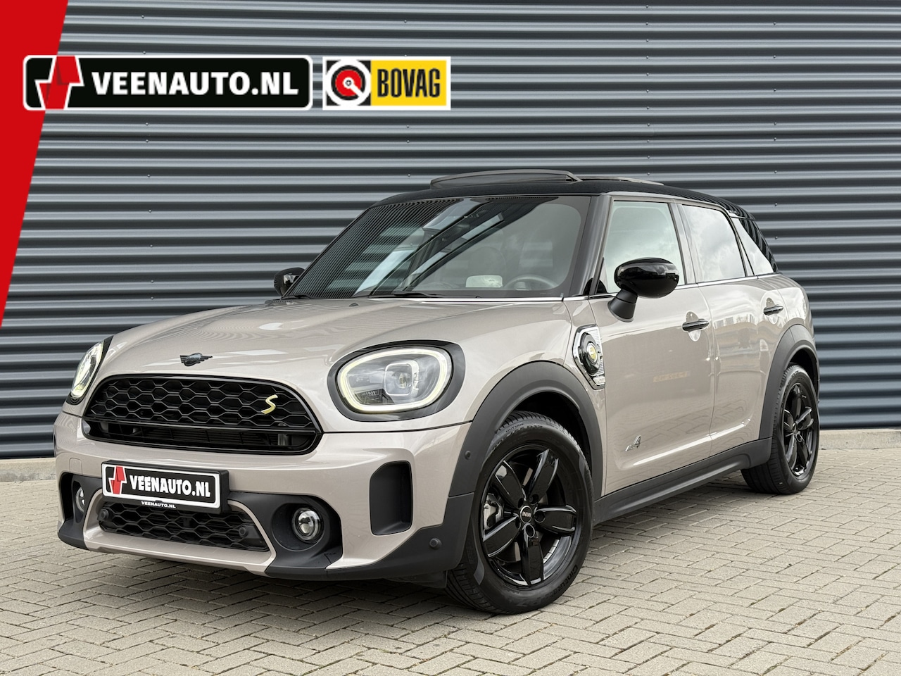 MINI Countryman - 2.0 Cooper SE ALL4 Leder/Apple/Camera - AutoWereld.nl