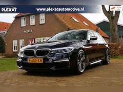 BMW 5-serie - M550i xDrive High Executive Aut. | Schuif-Kanteldak | Dealeronderhouden | Soft-Close | Nap