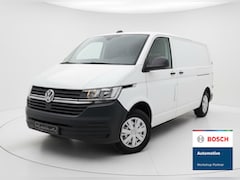 Volkswagen Transporter - 2.0 TDI L2H1 30 CRUISE - STOELVERWARMING - TREKHAAK - PARKEERSENSOREN