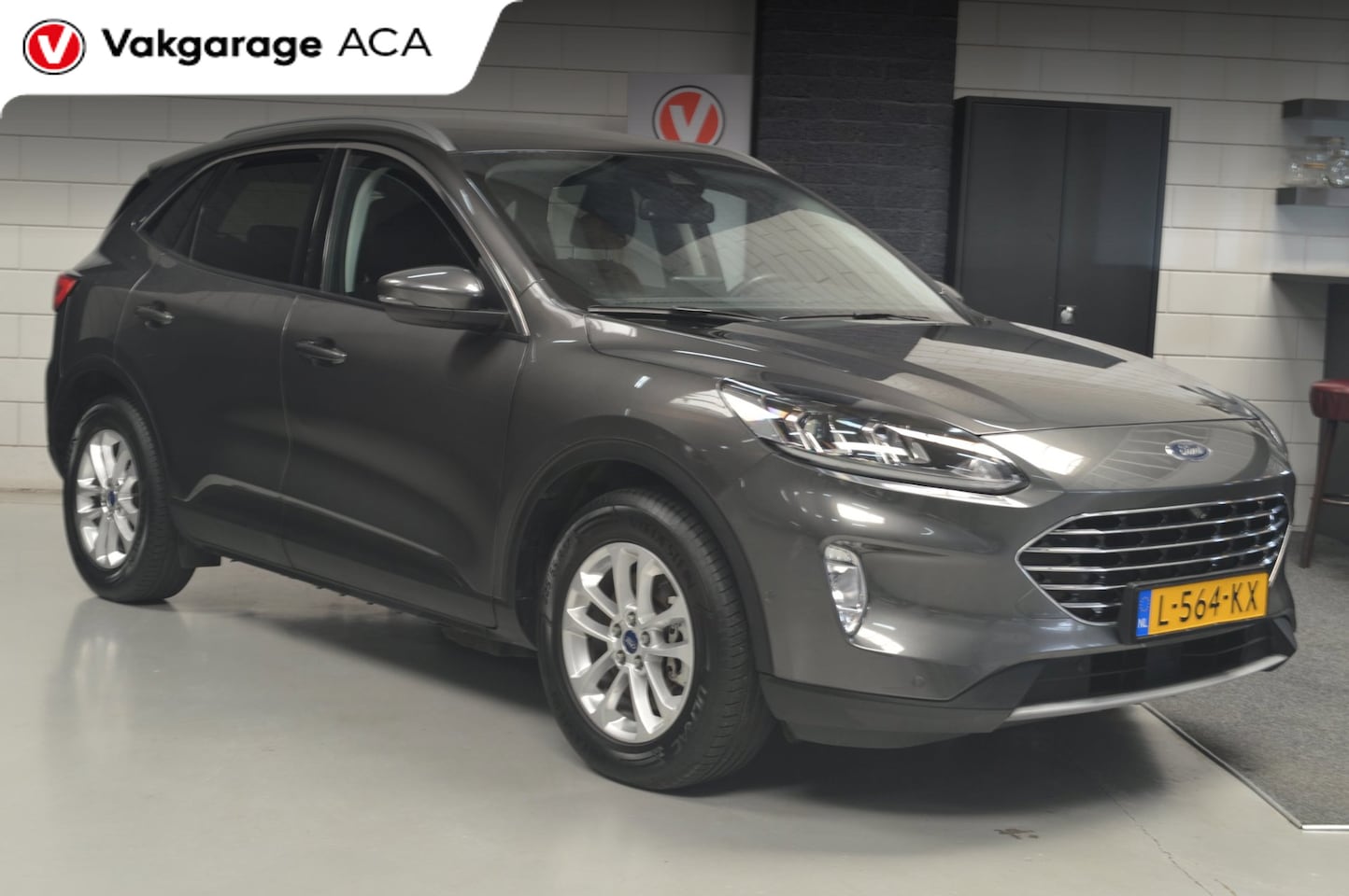 Ford Kuga - 2.5 PHEV Titanium // CLIMA // NAVI // CARPLAY // TREKHAAK // - AutoWereld.nl