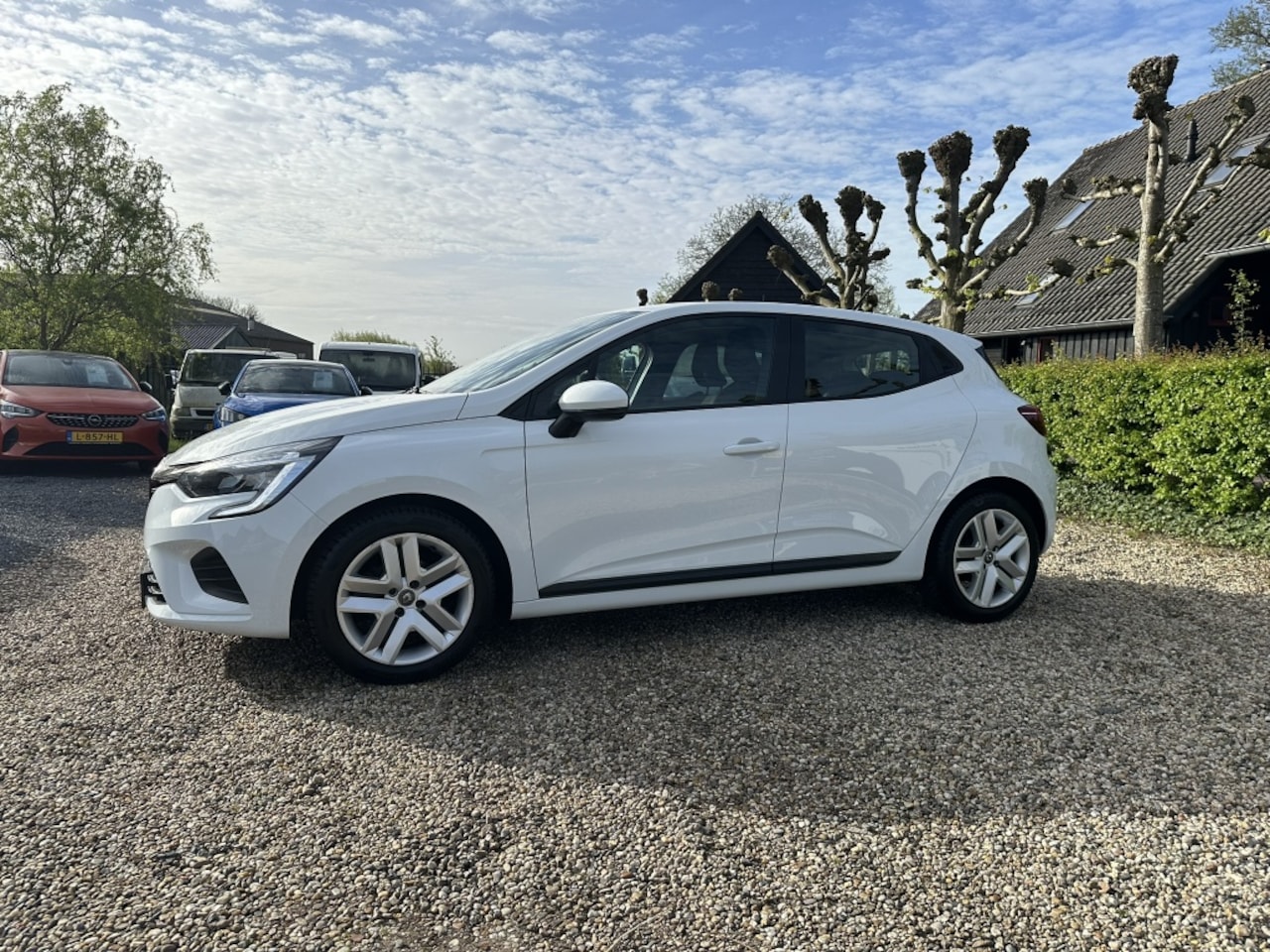 Renault Clio - 1.0 Zen Navigatie/Carplay/Trekhaak - AutoWereld.nl
