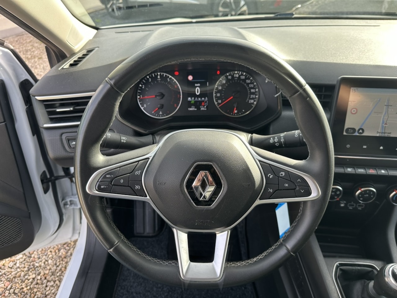 Renault Clio - 1.0 Zen Navigatie/Carplay/Trekhaak