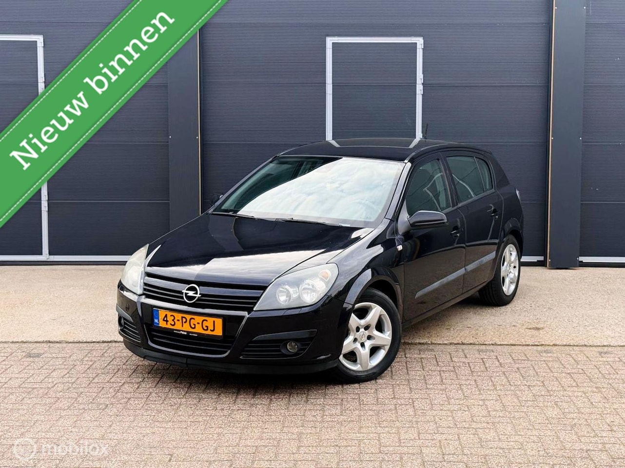 Opel Astra - 1.6 NIEUWE motor! Stoelverwarming - AutoWereld.nl