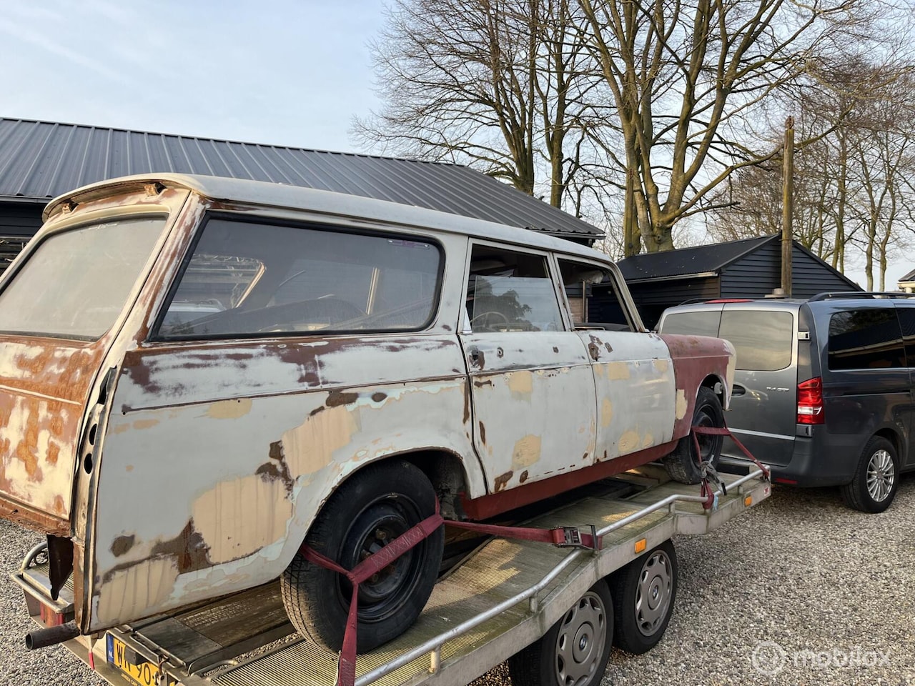 Peugeot 404 - Break - AutoWereld.nl