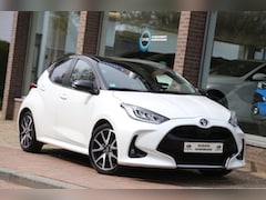 Toyota Yaris - 1.5 Hybrid Executive Sport Bi-Tone Navi Carplay LED Camera