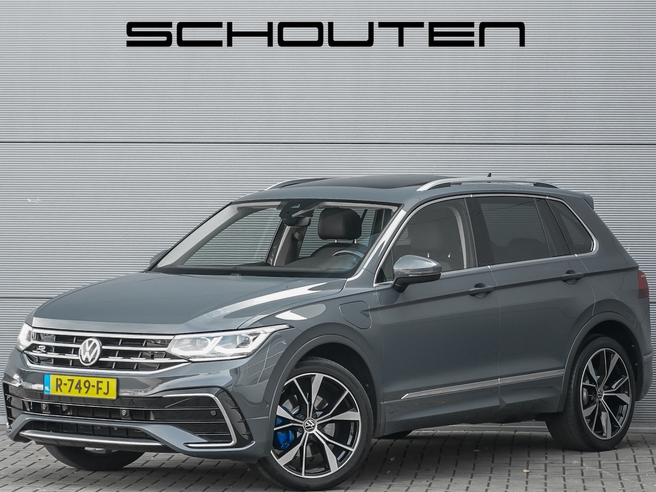 Volkswagen Tiguan - 1.4 TSI eHybrid R-Line Business+ Pano ACC Camera - AutoWereld.nl