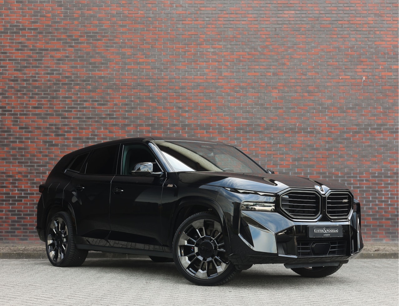 BMW XM - PHEV 30 kWh | Bowers & Wilkins - Trekhaak - AutoWereld.nl